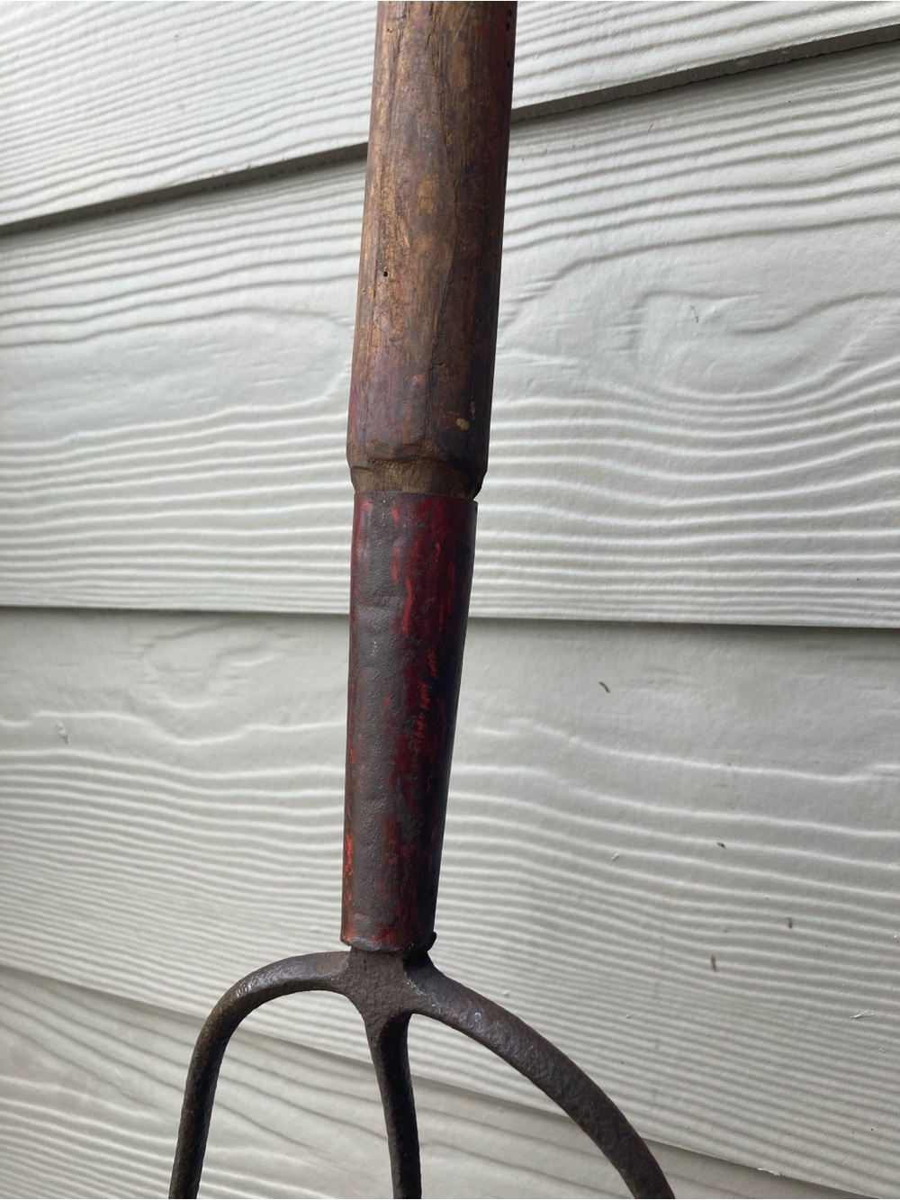 Vintage Garden Pitchfork with Wooden Handle 3 Tines 68” - Picture 9 of 16